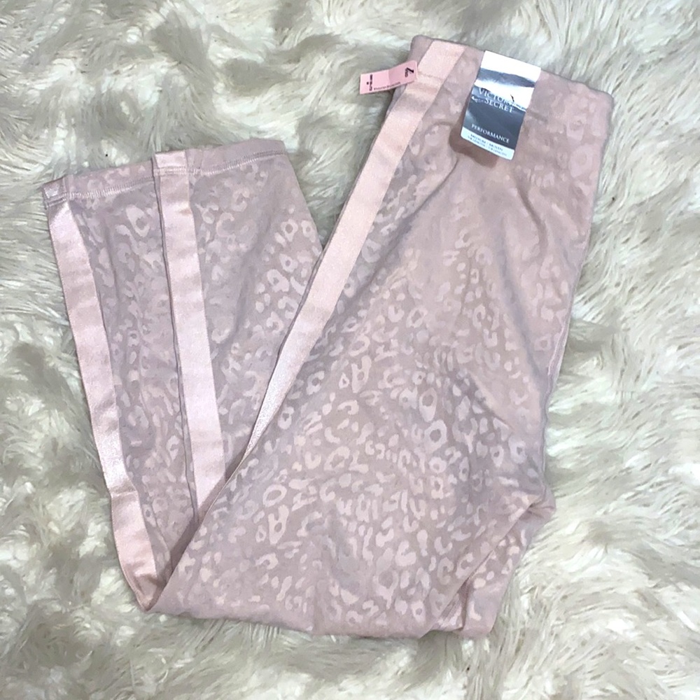 Victoria Secret performance legging/work out pant